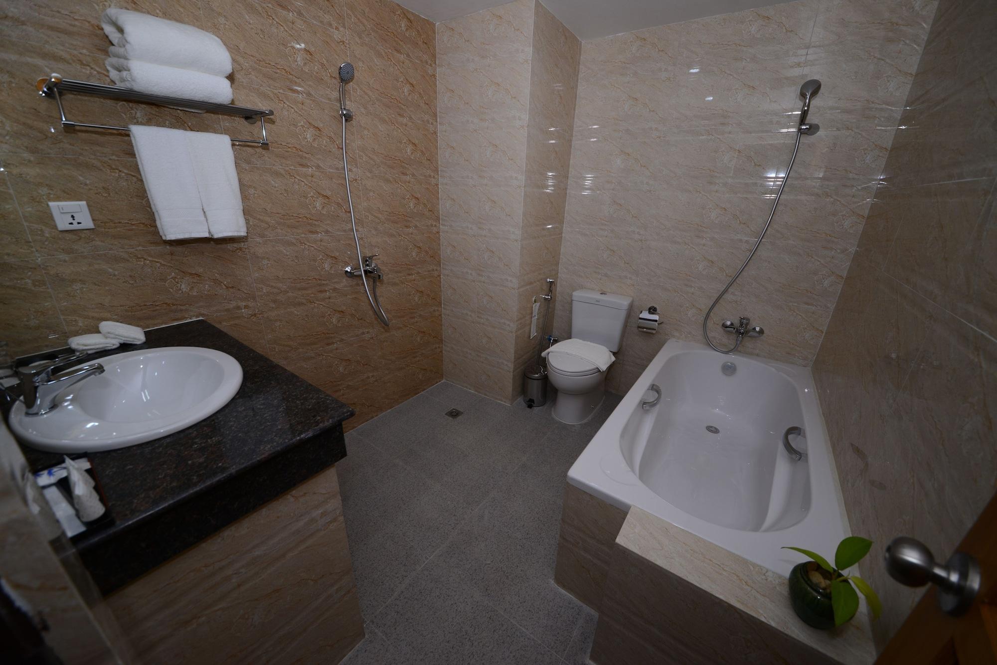 Silver Green Hotel Yangon Ngoại thất bức ảnh