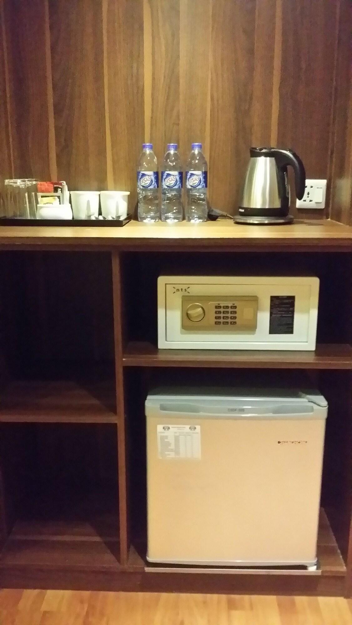 Silver Green Hotel Yangon Ngoại thất bức ảnh