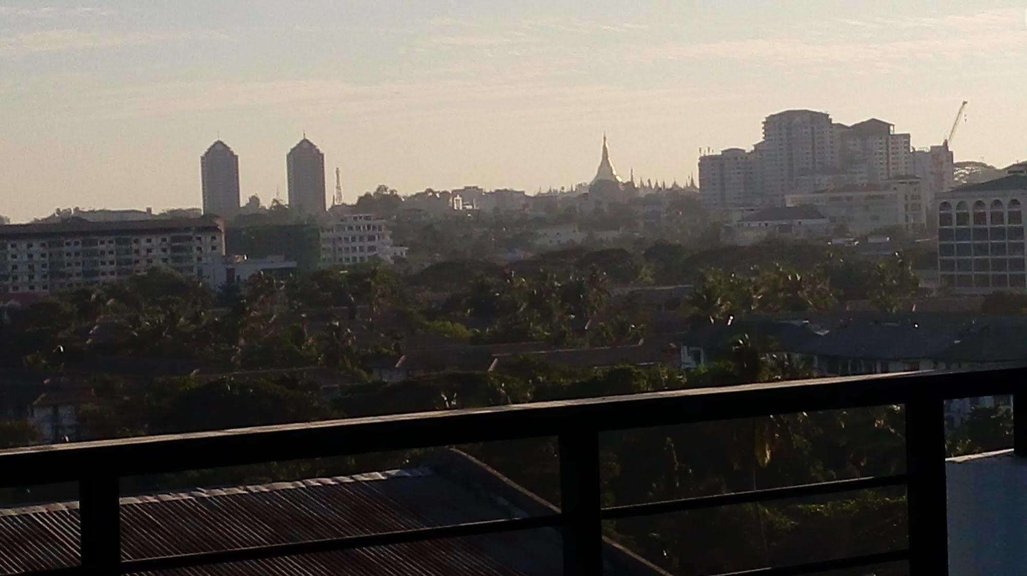 Silver Green Hotel Yangon Ngoại thất bức ảnh