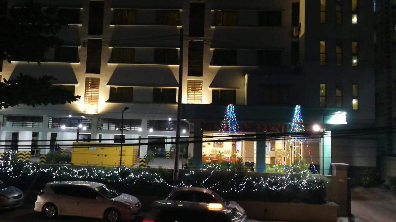 Silver Green Hotel Yangon Ngoại thất bức ảnh