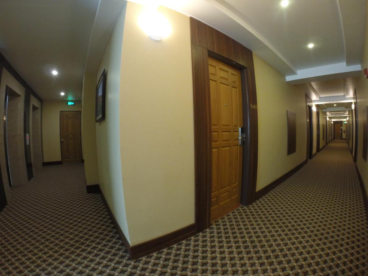 Silver Green Hotel Yangon Ngoại thất bức ảnh